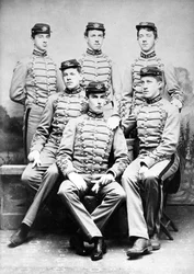 Retrato de grupo de cadetes graduados de la academia militar, c.1860